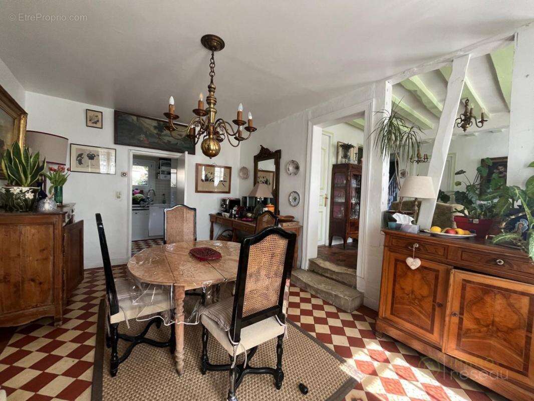 Maison à LYONS-LA-FORET