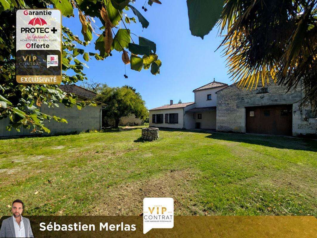 Maison à SAINT-SEVER-DE-SAINTONGE