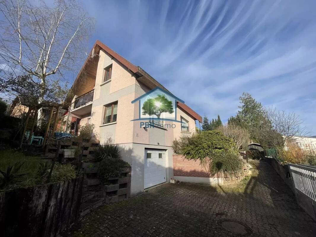 Maison à SOULTZ-HAUT-RHIN