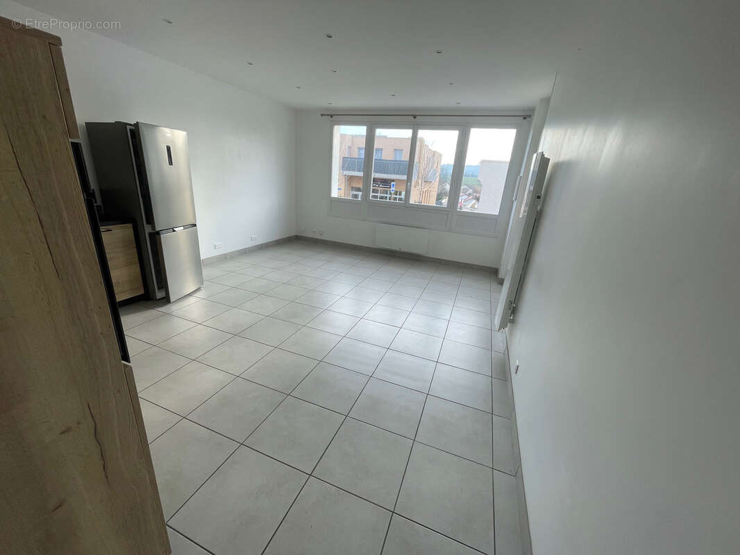 Maison à LA BATIE-DIVISIN