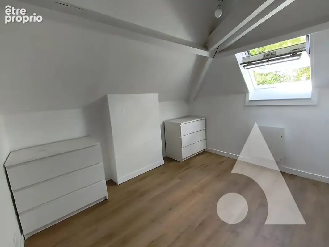 Maison rénovée 2 chambres + bureau / penderie - jardin - photo 9