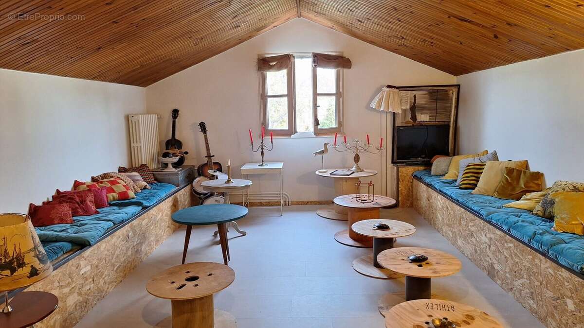 Maison à BUXEROLLES