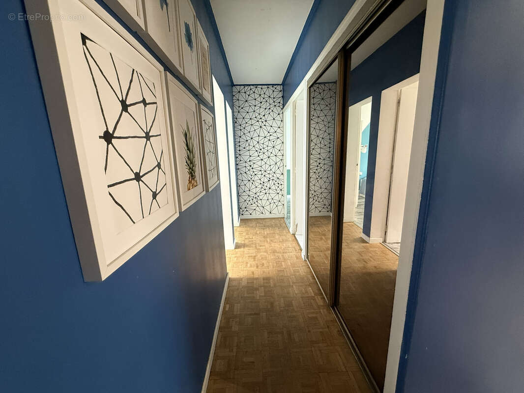 Appartement à SAINT-SEBASTIEN-SUR-LOIRE