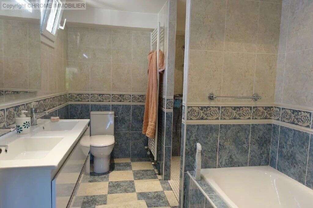 Maison à CASTELJALOUX