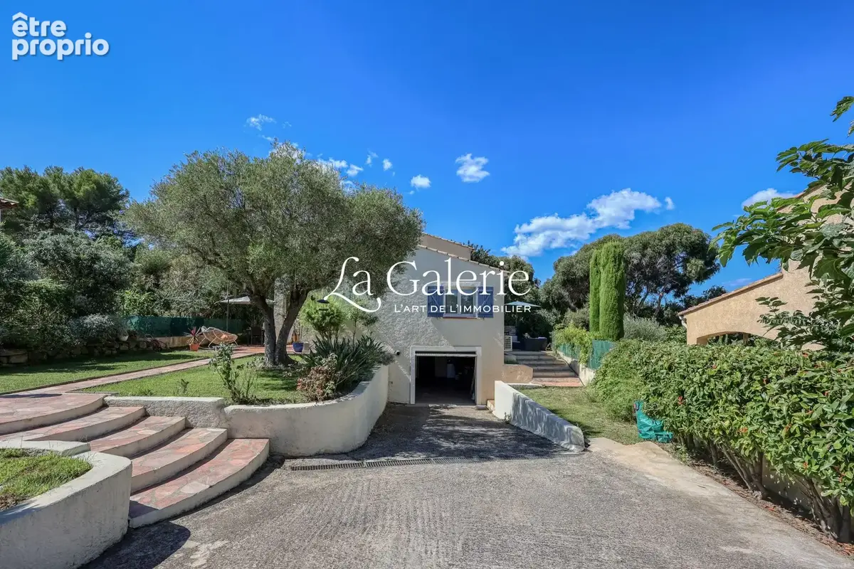 Maison 5 pièces 118 m² à vendre à Le Pradet (83220) - photo 5