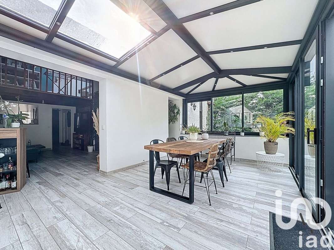 Photo 7 - Maison à JOUY-LE-MOUTIER