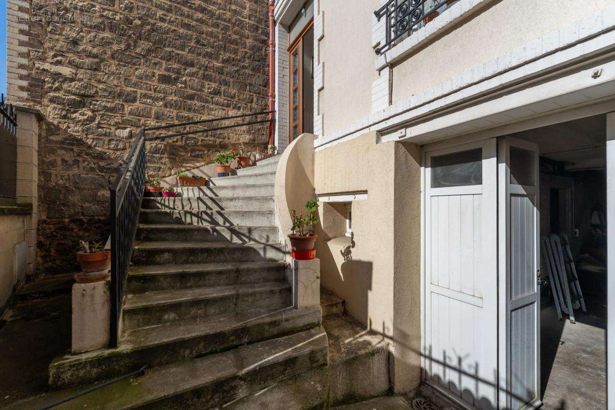 Maison à COLOMBES