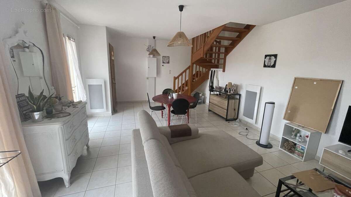Maison 80 m² à Villars  - photo 5