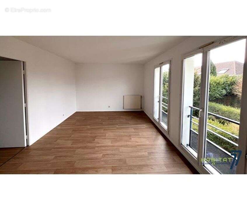 Appartement à MAGNY-LE-HONGRE