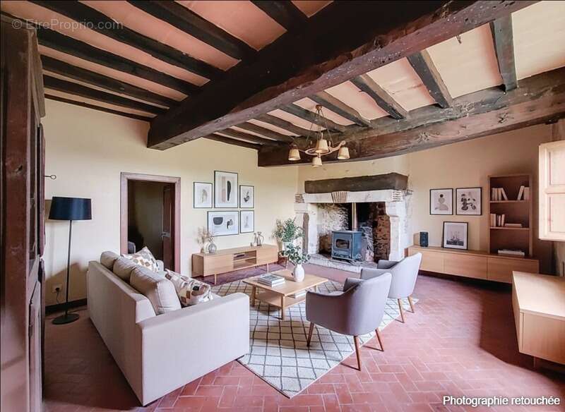 Maison à SAINT-LARY