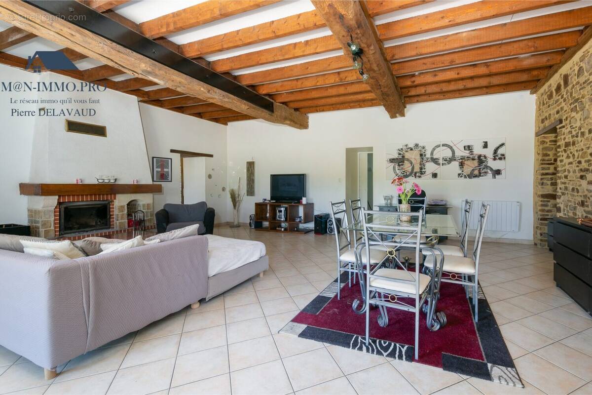 Maison à BAIN-DE-BRETAGNE