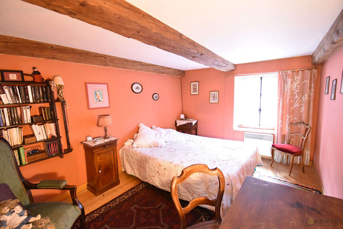 Maison à VEXAINCOURT