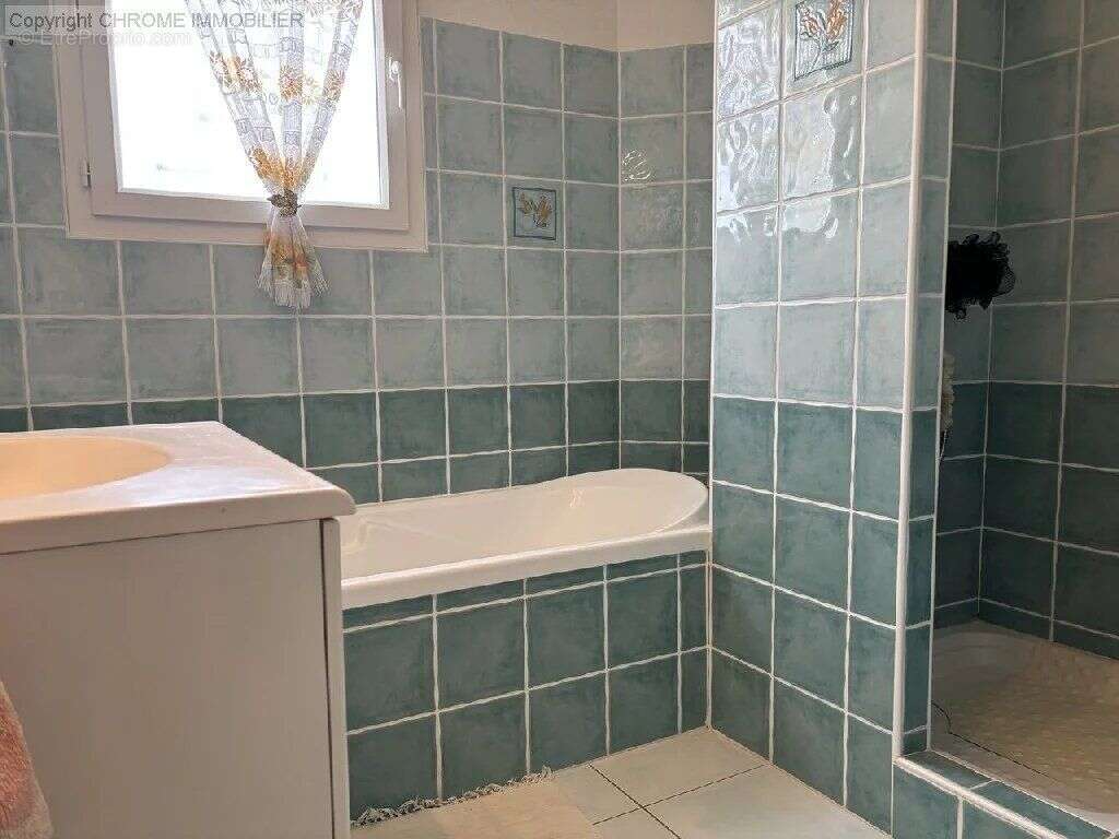 Maison à SAINTE-BAZEILLE