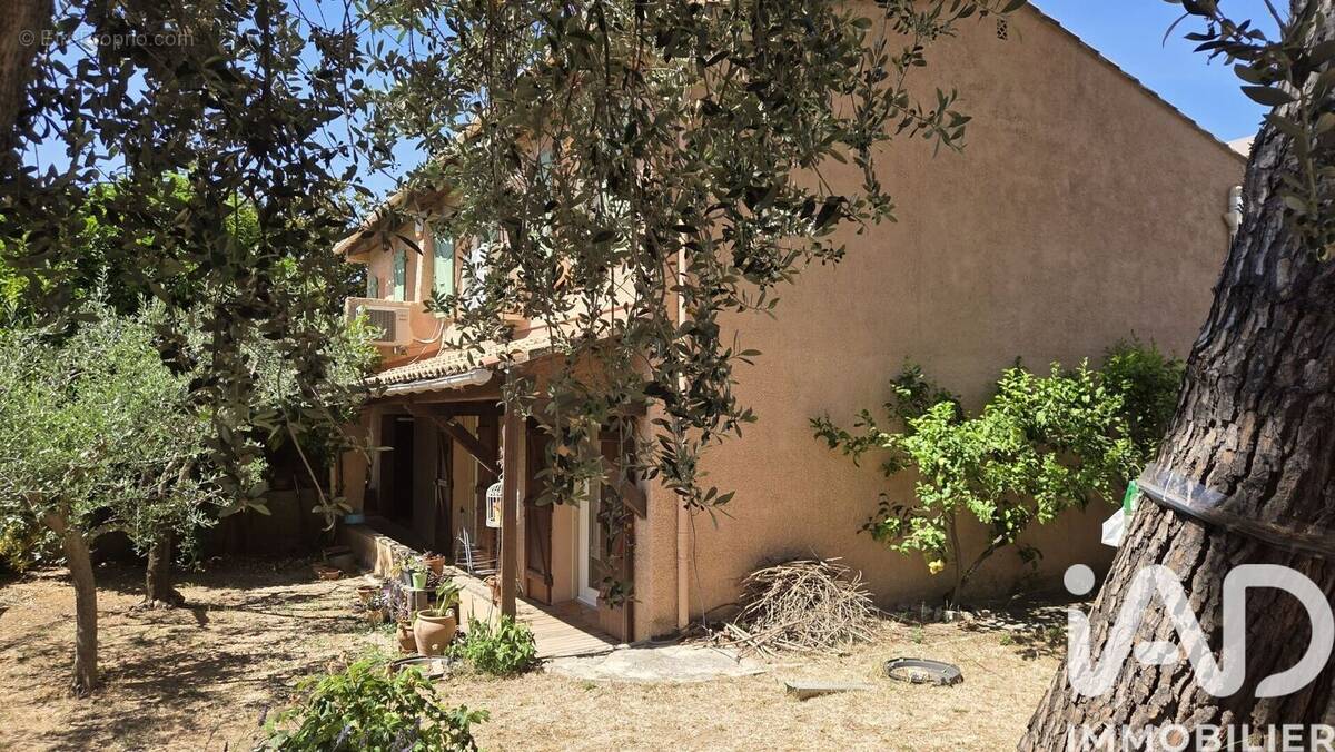 Photo 1 - Maison à LA CRAU