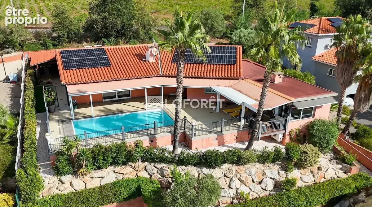Photo Maison à Brouilla au prix de 478 000€