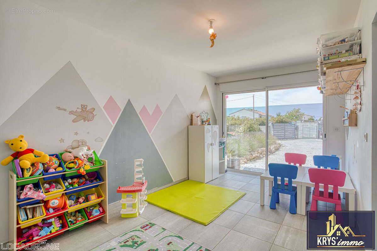 Cauzac - Maison contemporaine de plain-pied dans un cadre privilégié - photo 11