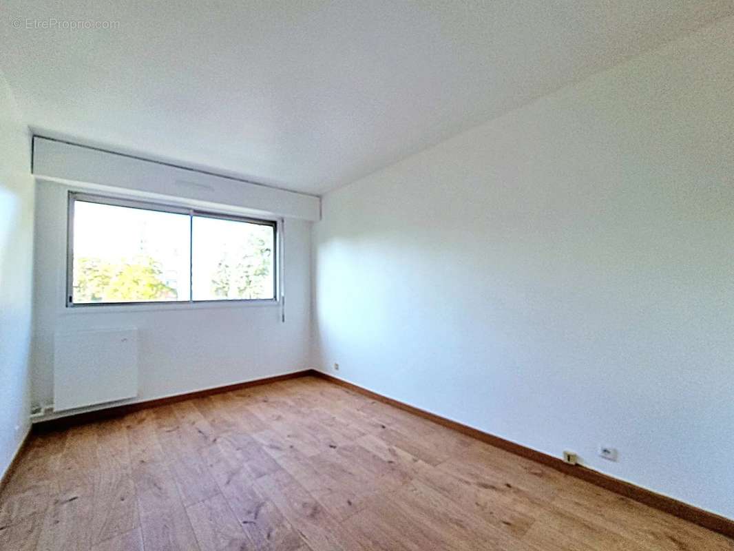 Appartement à EPINAY-SUR-SEINE