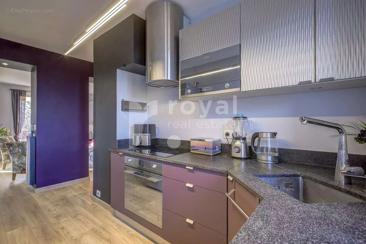 Appartement à VALBONNE