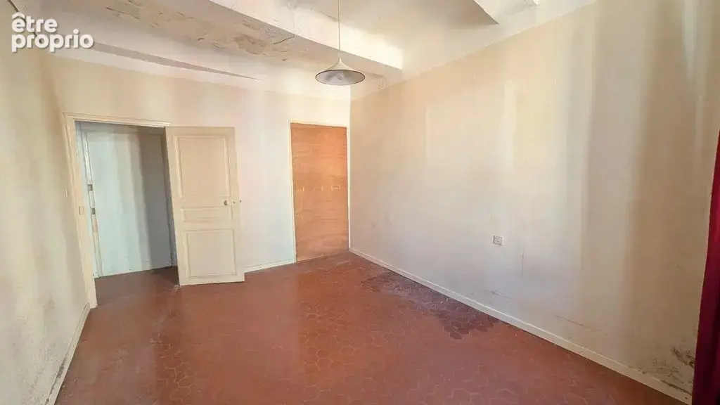 CARCES Appartement T3 à rafraichir avec cave - photo 9