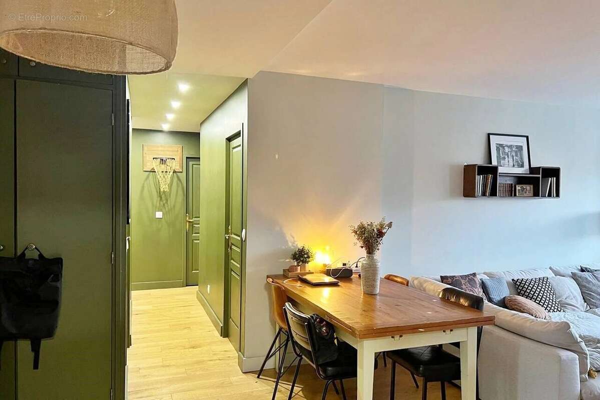 Appartement à SAINT-MAUR-DES-FOSSES