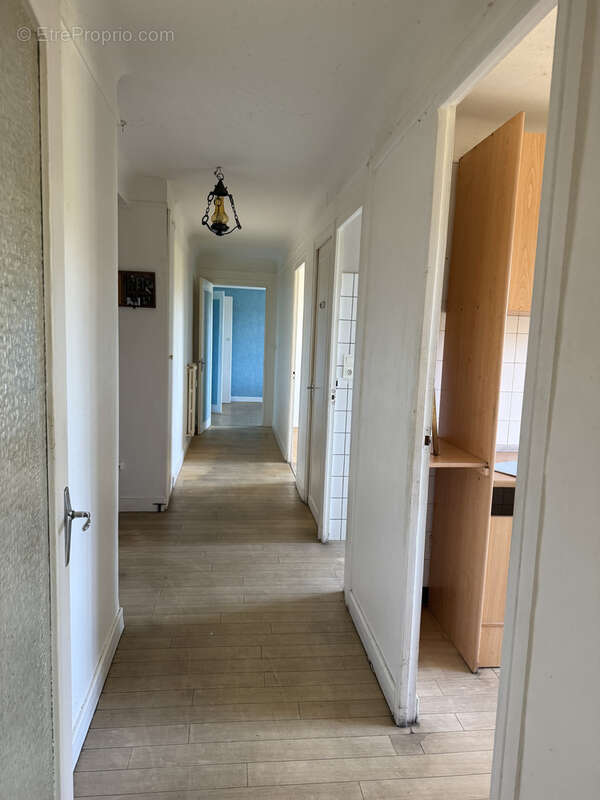 Appartement à MOULINS