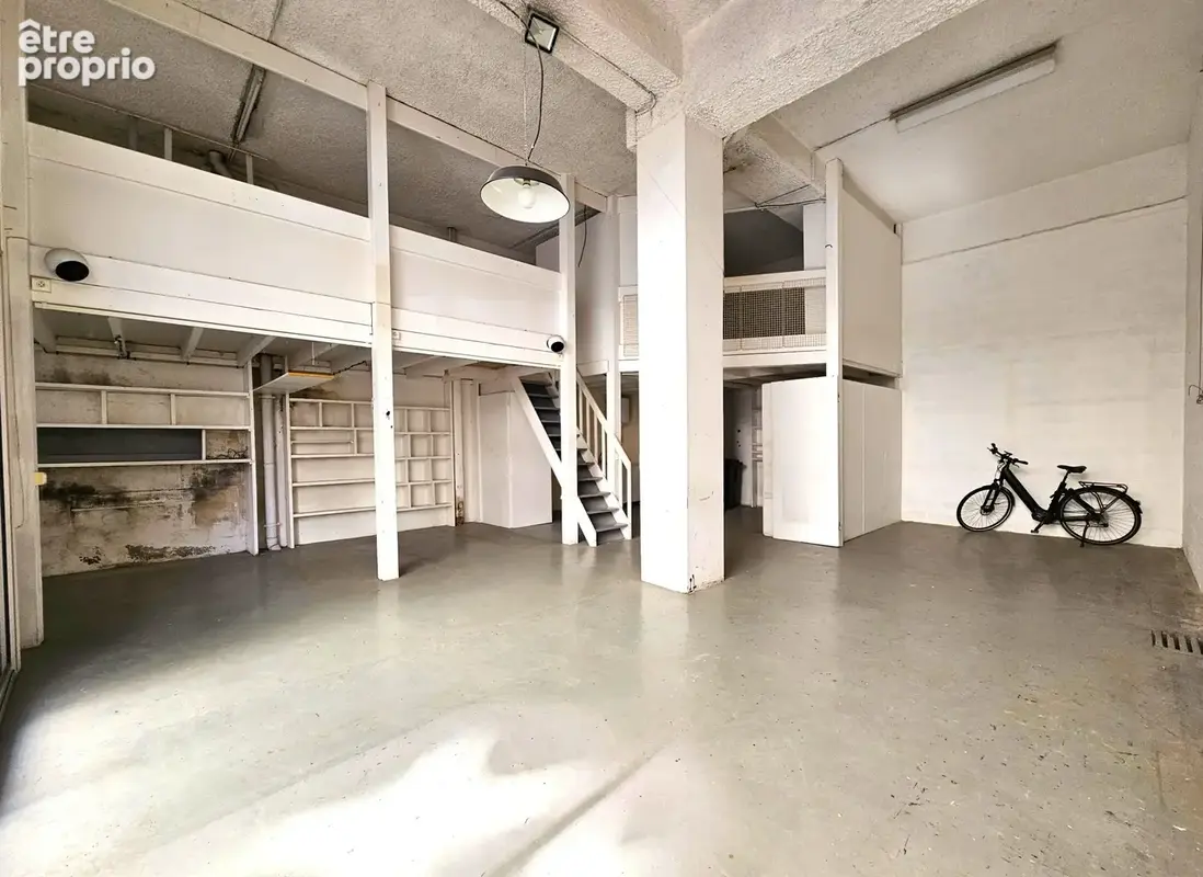 Commerce 104 m² à vendre à Paris-20e (75020) - photo 1