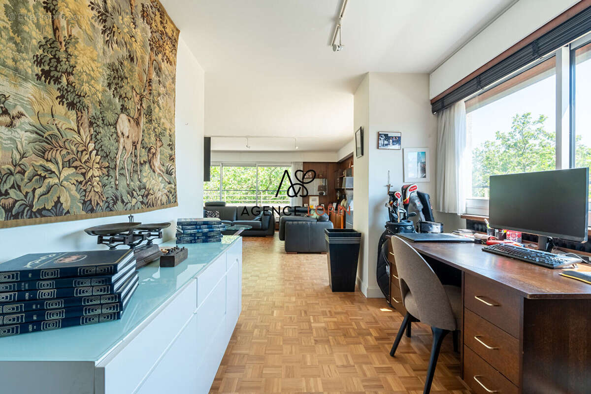 Appartement à LE VESINET