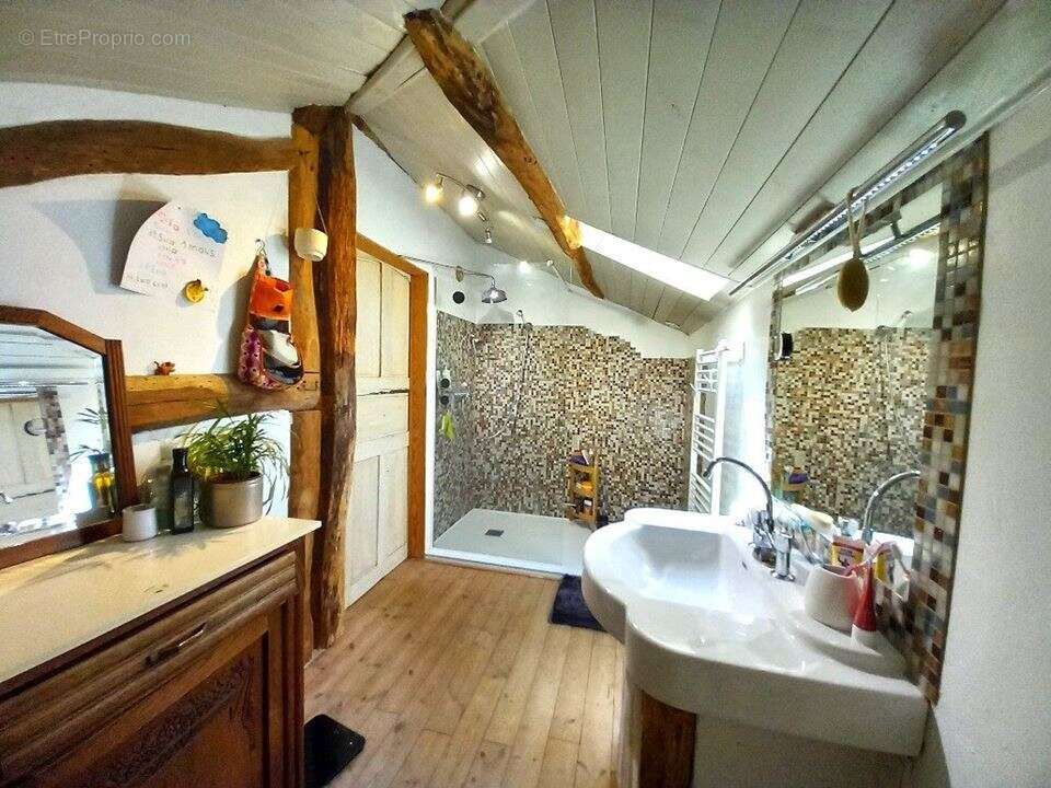 Maison 140 m² à Masseube  - photo 8