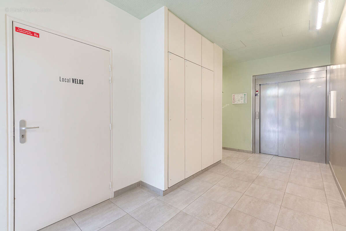 Appartement à LE KREMLIN-BICETRE