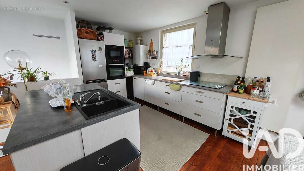 Appartement 82 m² à Le Havre  - photo 4