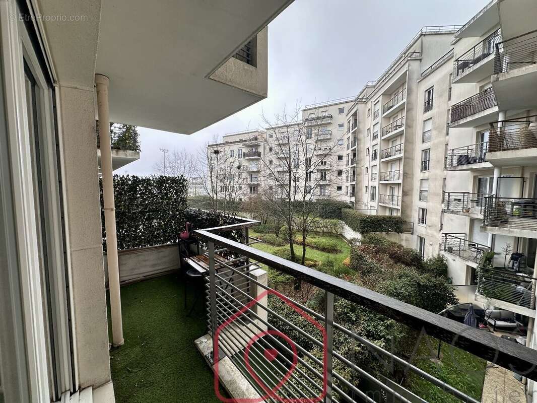 Appartement à LE PLESSIS-ROBINSON