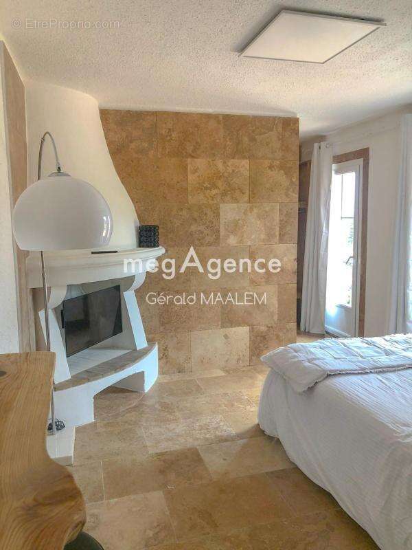 Appartement à SAINT-TROPEZ