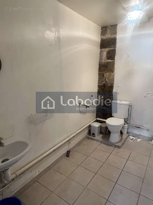 Maison à VILLEDIEU-LES-POELES