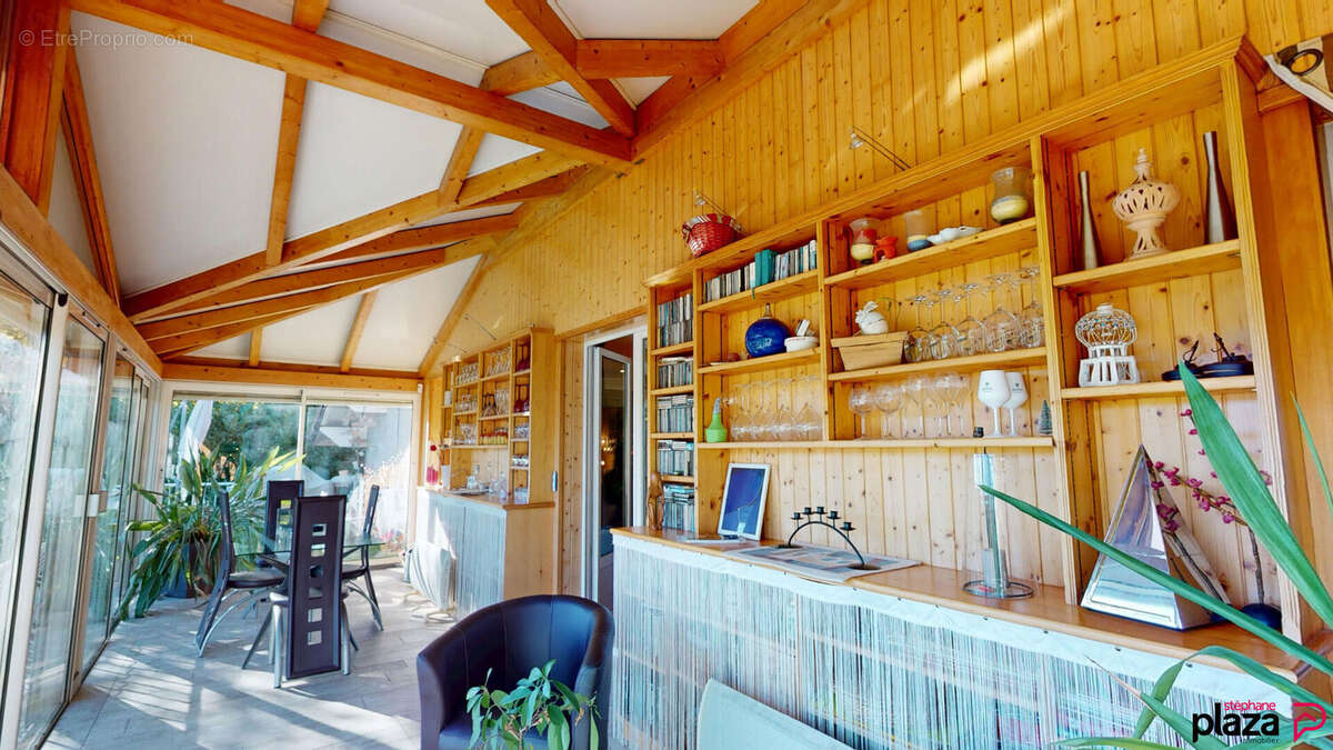 Maison à MONNETIER-MORNEX