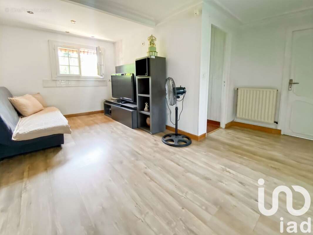 Photo 8 - Maison à BRUNOY