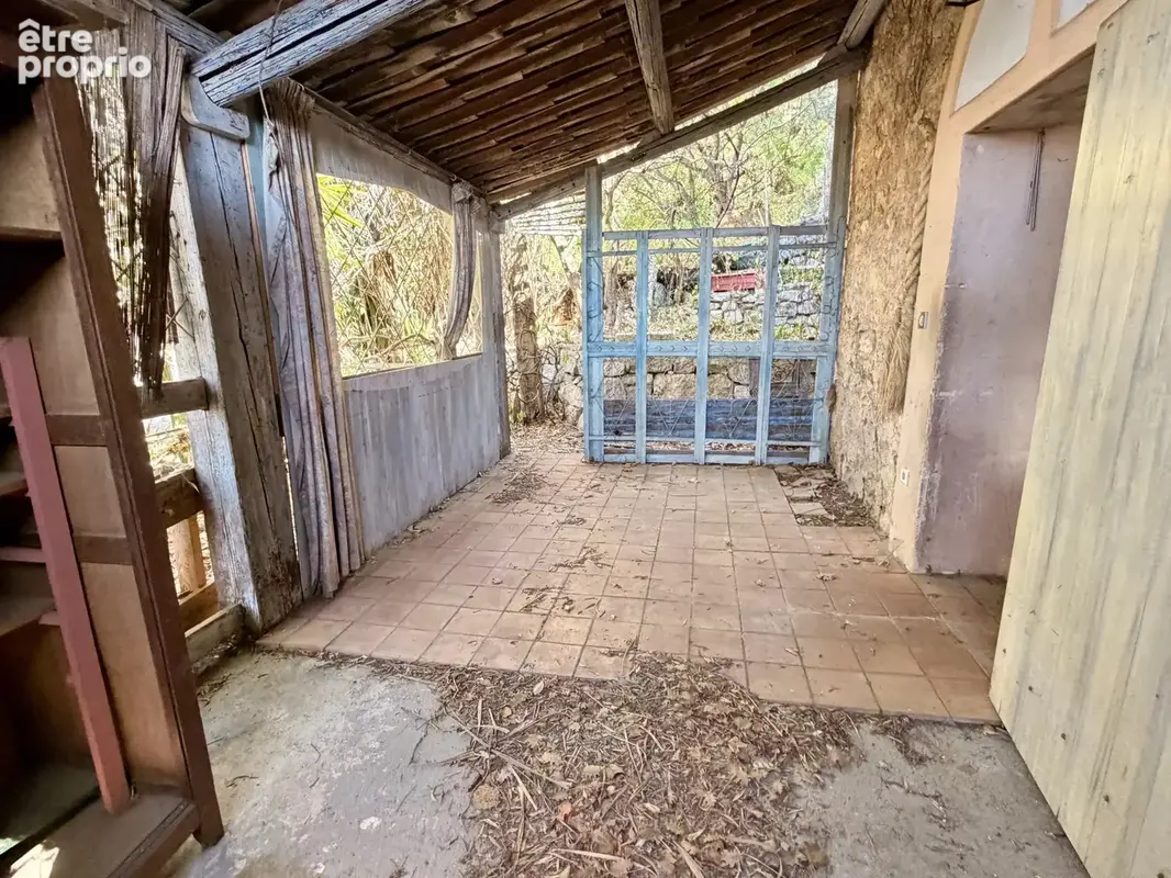 Maison de village en pierres – 90 m² avec terrasse et parking - photo 10