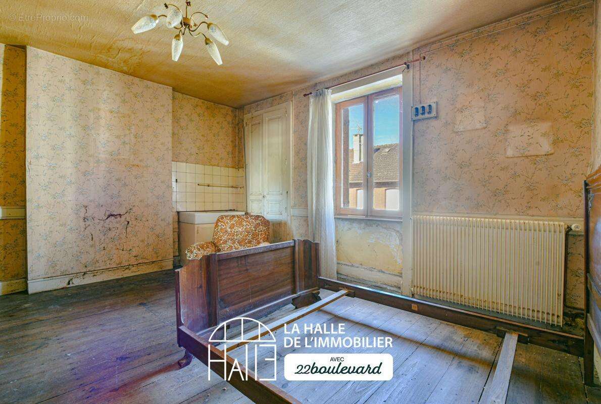 Maison à SEREILHAC