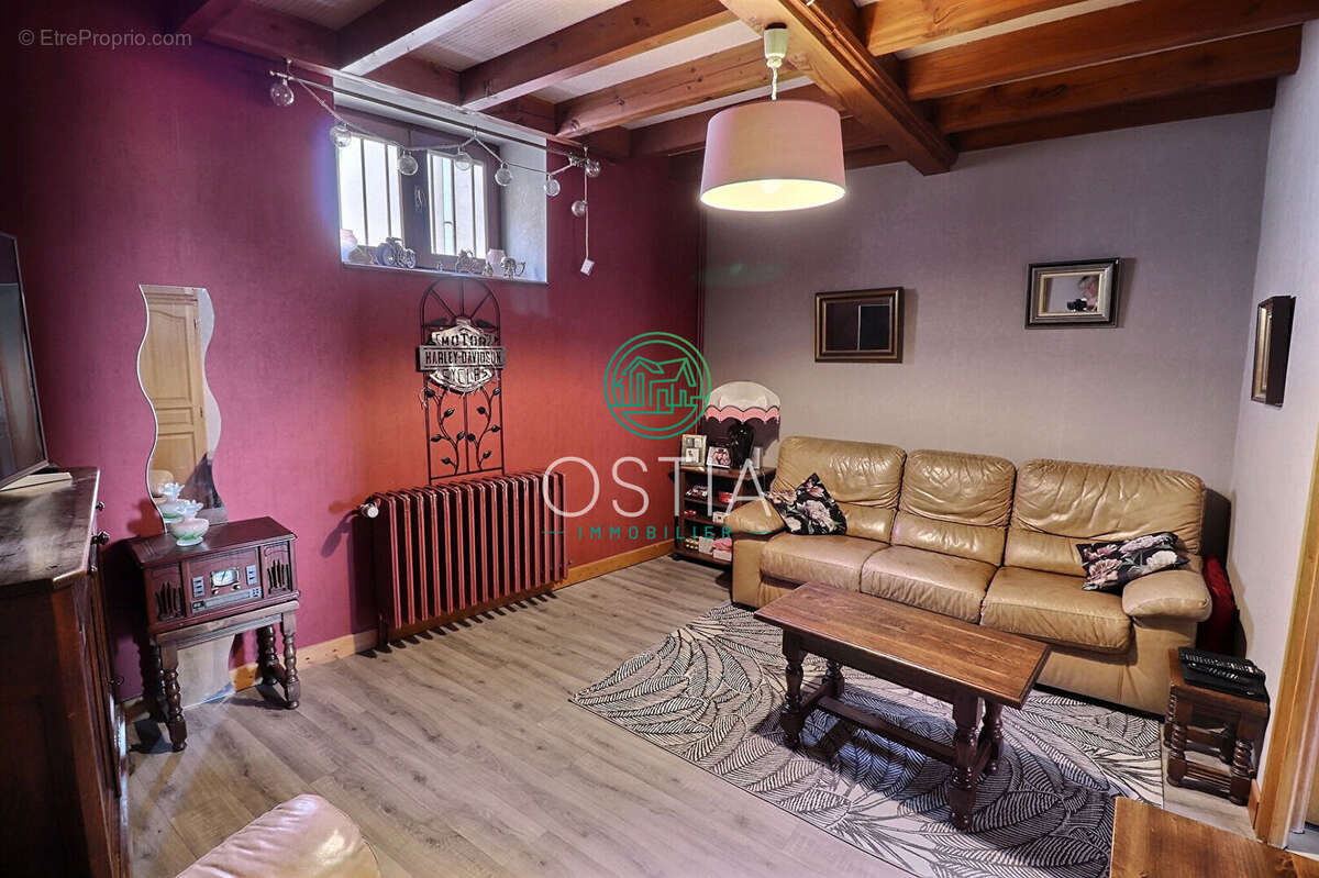 Maison à SAINT-MARTIN-LA-PLAINE