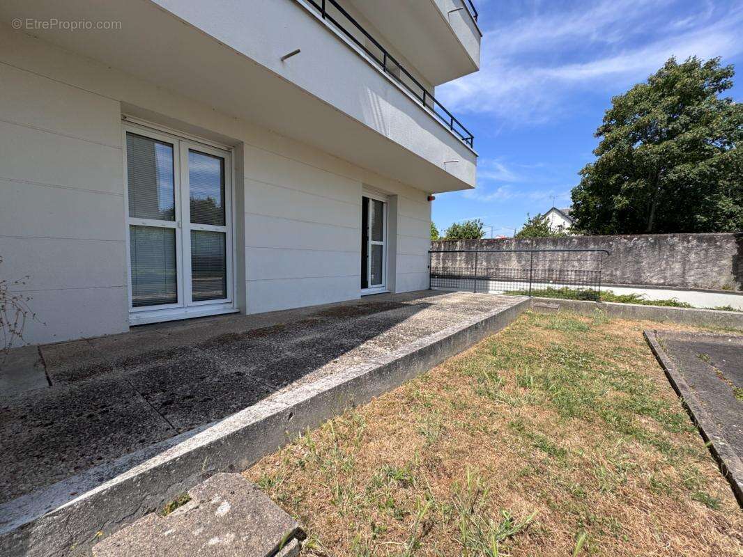 Appartement à vendre 3 pièces SAINT CYR SUR LOIRE (37) - photo 7