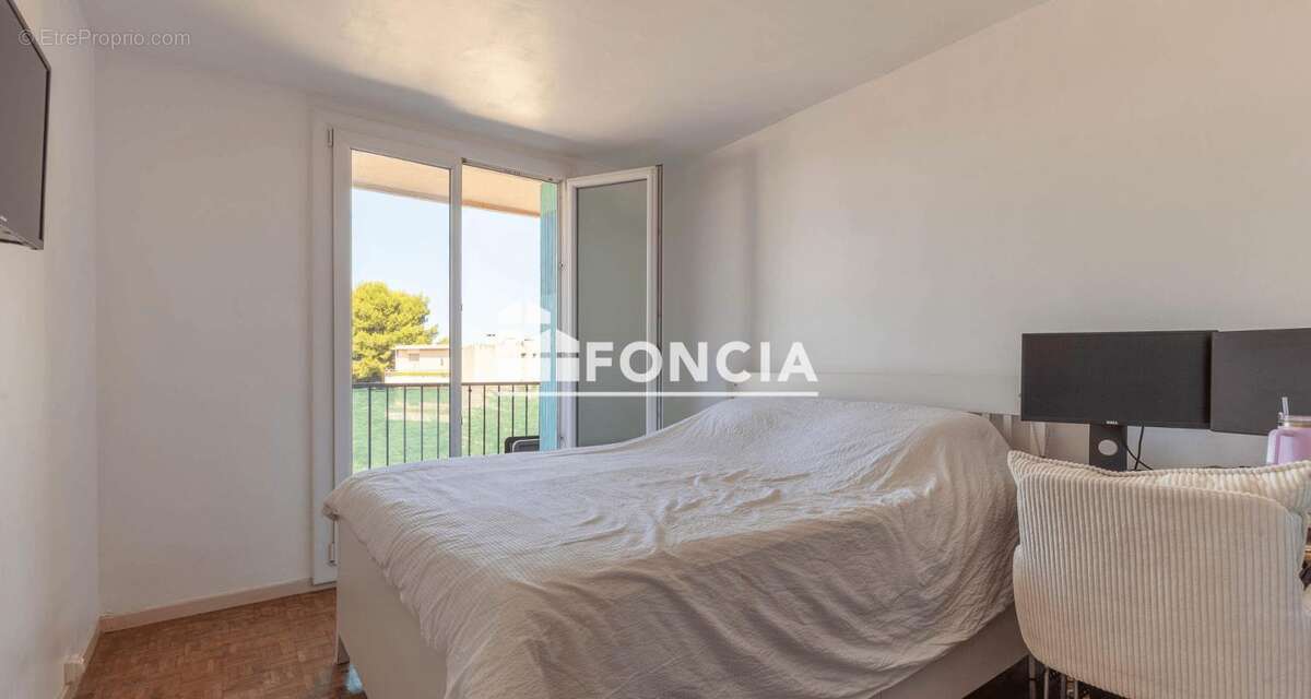Appartement à MARIGNANE