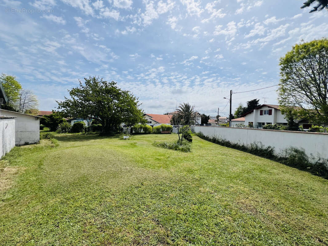 Terrain à ANGLET
