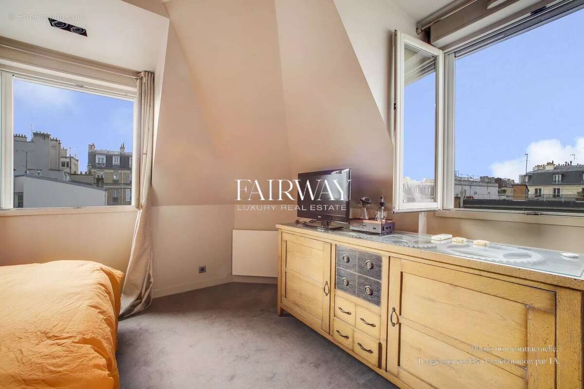 Duplex de standing de 3 pièces et 87m² avec terrasse plein sud de 50m² et parking, au cœur du marché Lévis – Paris 17ème - photo 10