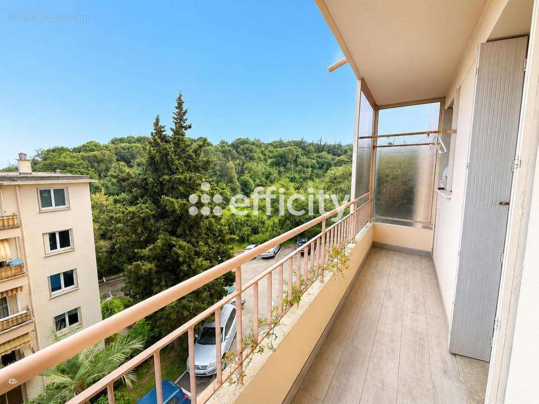 Appartement - photo 2