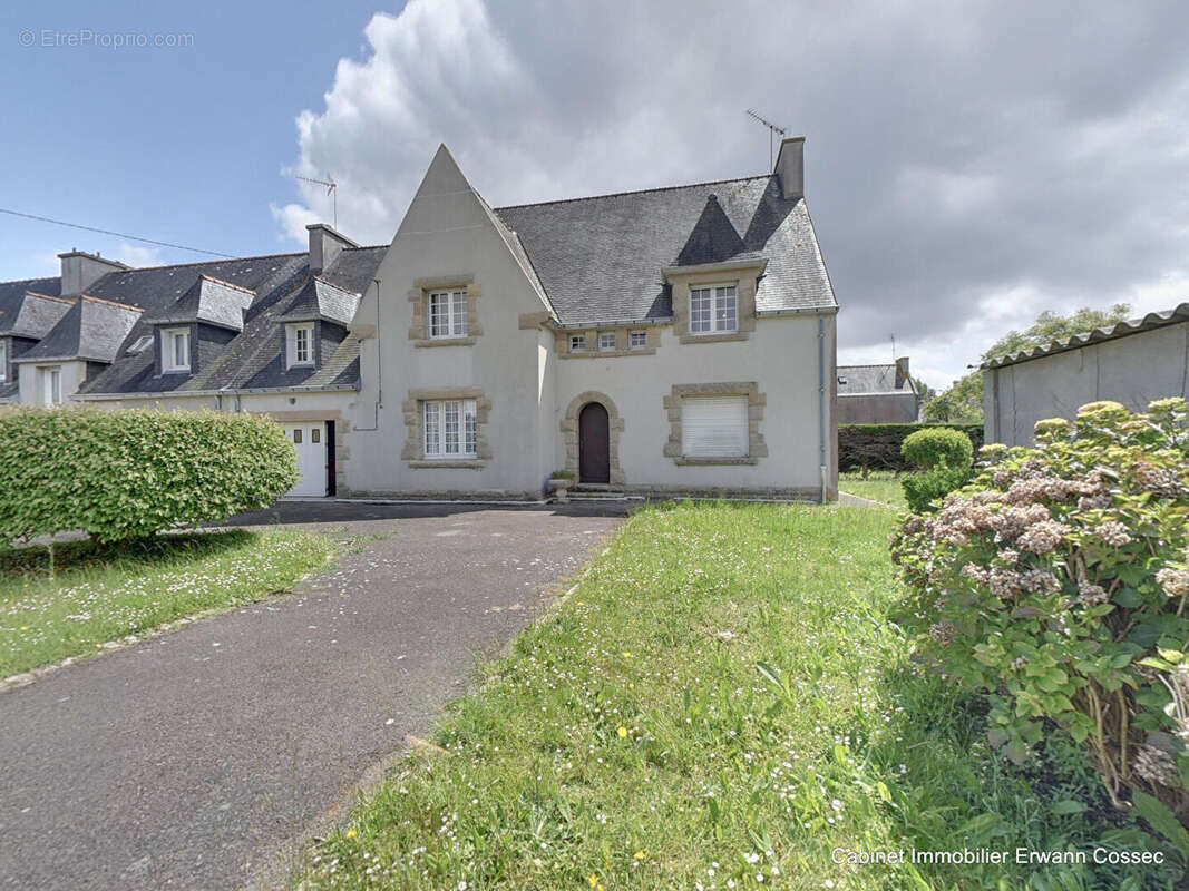 Maison à GUILVINEC
