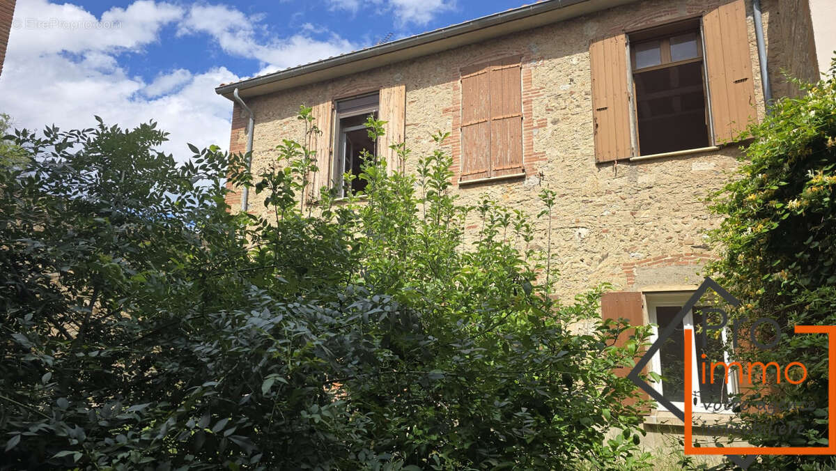 Maison de village, grange et jardin - photo 2