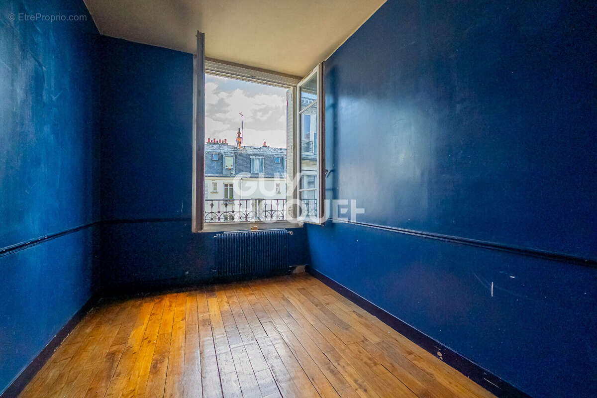 3 pièces 2 chambres / Dernier étage - Ascenseur / Calme / Lumineux / Charme de l'ancien - photo 6