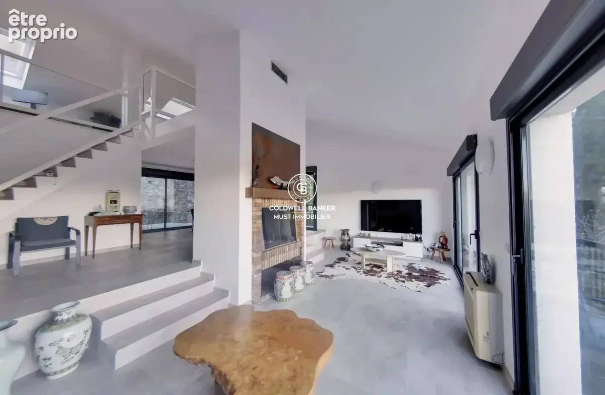 Villa d’architecte d’exception sur les hauteurs des Albères - photo 2