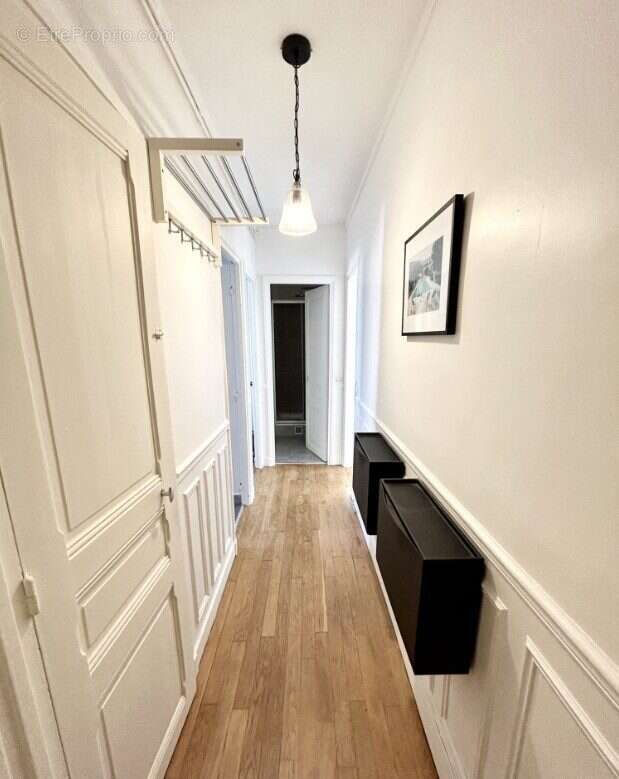 Appartement à LA GARENNE-COLOMBES