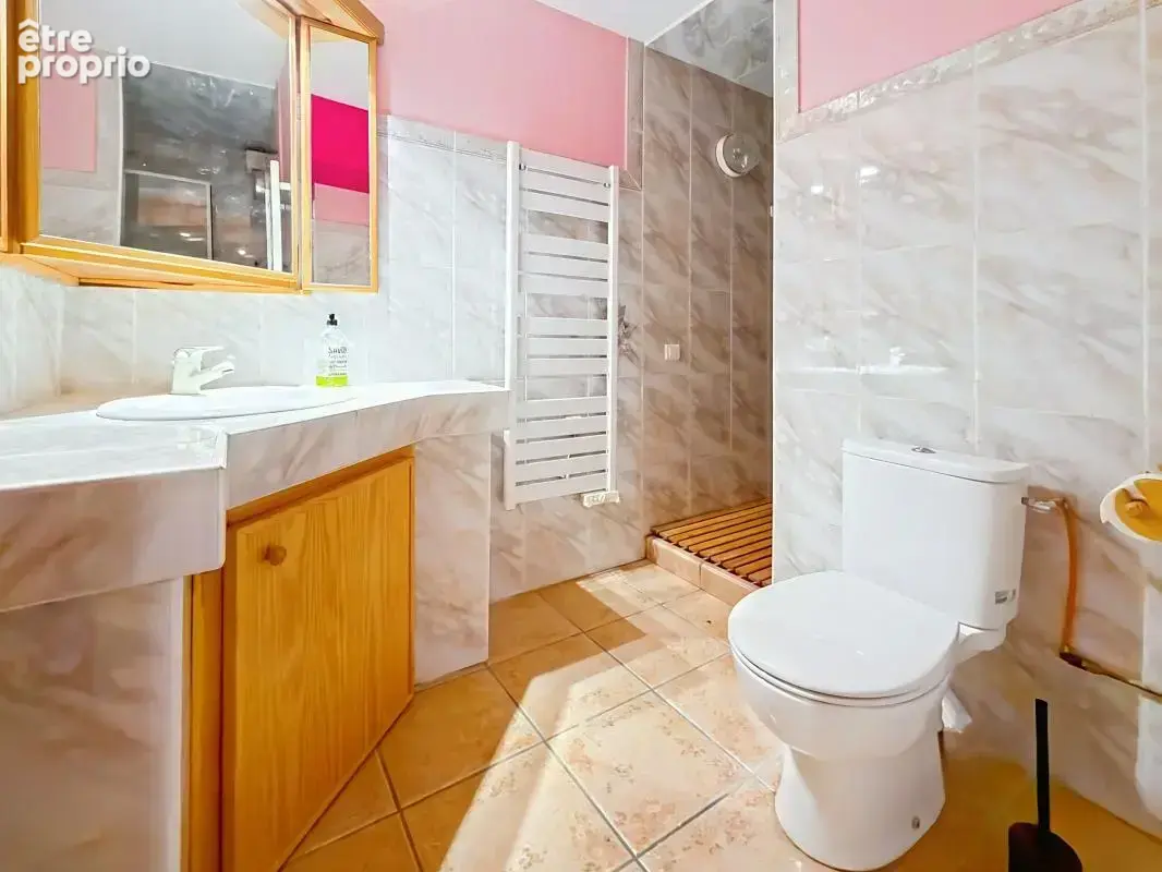 TOULAUD - Maison familiale de 137 m² avec piscine et sous-sol complet – Toulaud (à 20 min de Valence) - photo 17