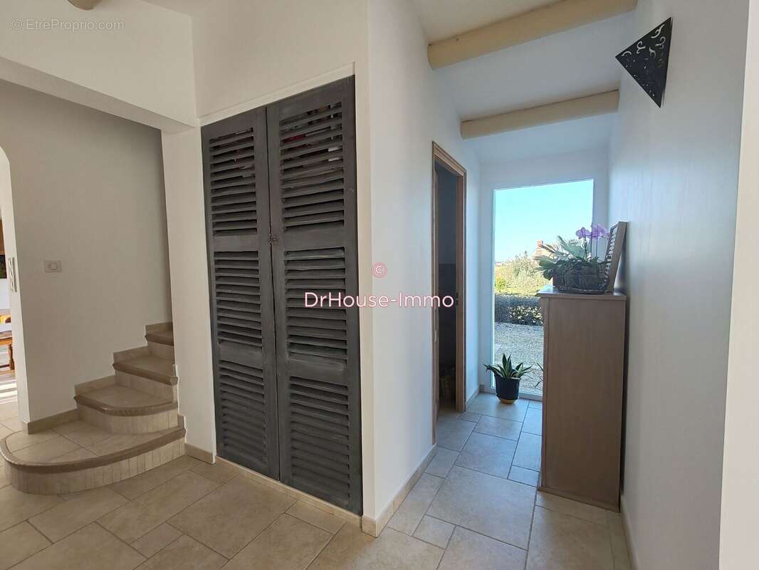 Maison à PUYRAVAULT